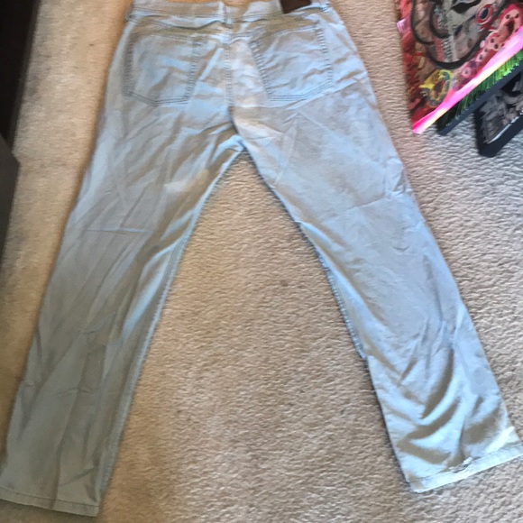 Like new Sonoma Blue jeans size 34x32. - Picture 3 of 4